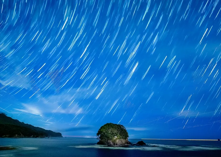 星降る沖島神社 星降る沖島神社