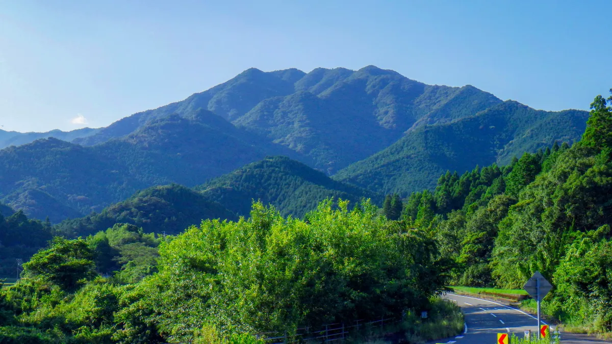 五剣山
