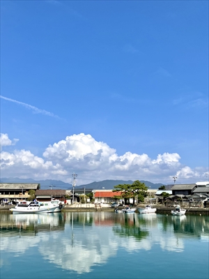 空と港と思い出と