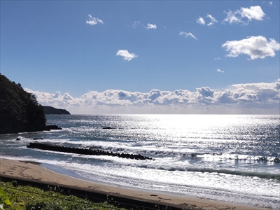 内妻海岸より