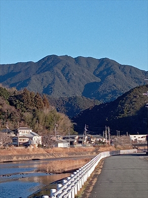 五剣山